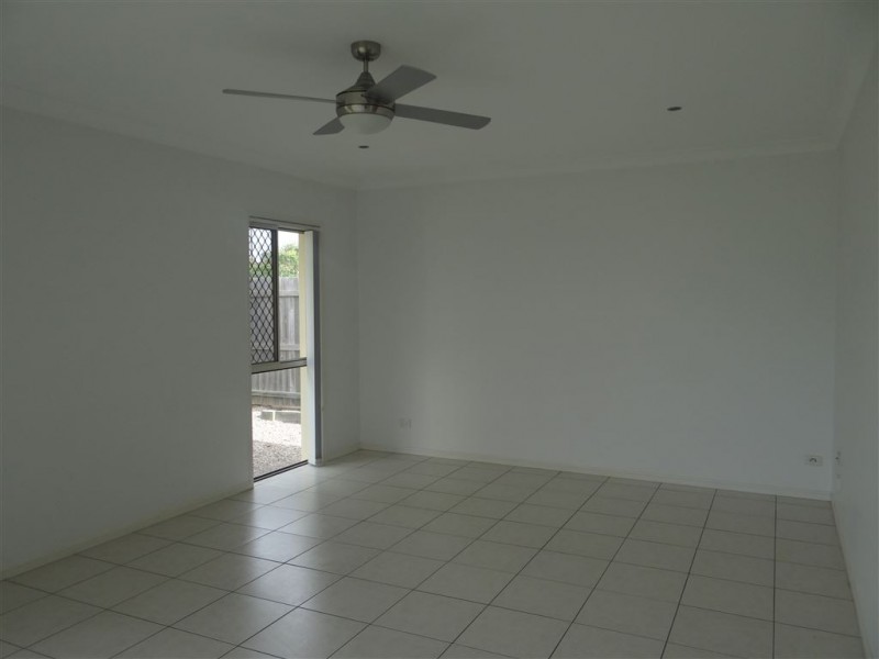 26 Grebe Circuit, North Lakes QLD 4509