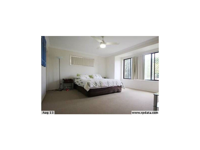 19 Dotterel Crescent, North Lakes QLD 4509