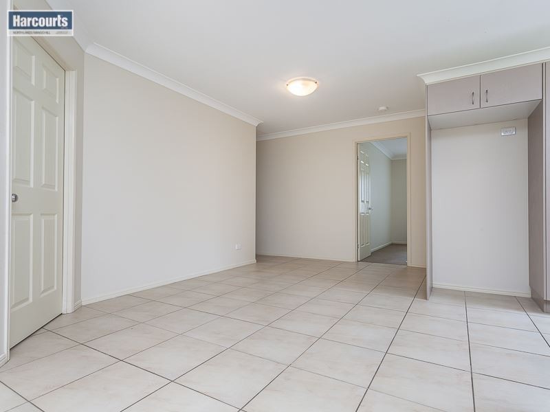 1/2 Parrey Court, Rothwell QLD 4022