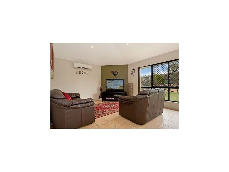 8 Dorrigo Court, North Lakes QLD 4509