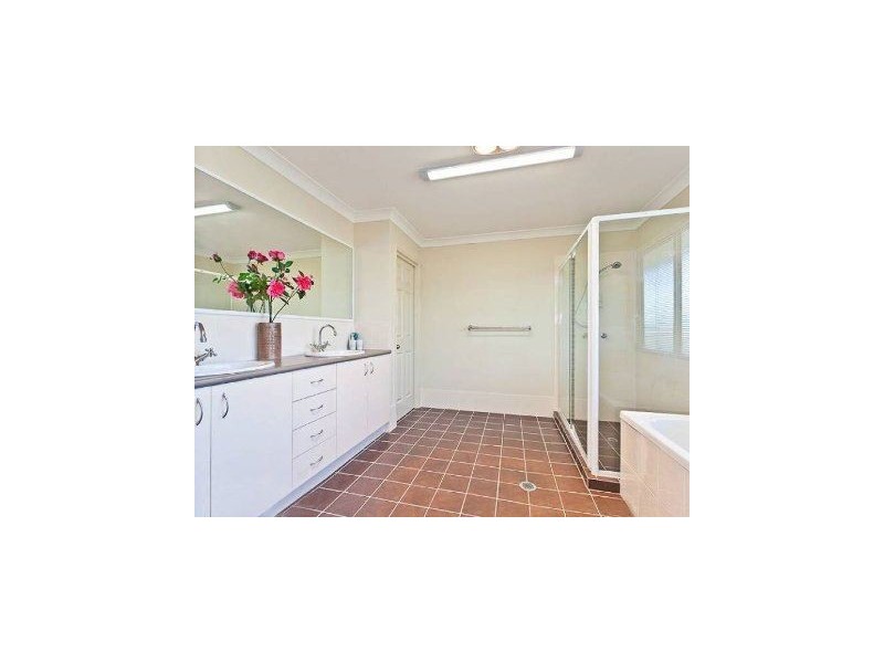 10 Cordyline Street, North Lakes QLD 4509