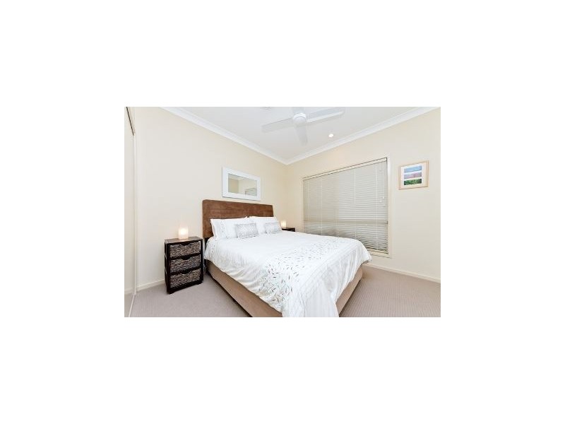 12 Elkhorn Court, North Lakes QLD 4509