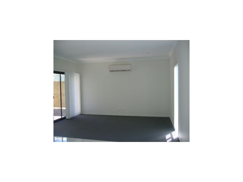 15 Wallaroo Circuit, North Lakes QLD 4509