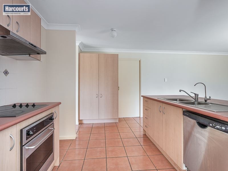 18 Gilbert Street, North Lakes QLD 4509