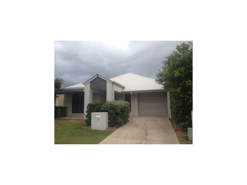 7 Pandorea Circuit, North Lakes QLD 4509