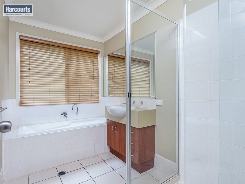 11 Swordgrass Court, Kallangur QLD 4503