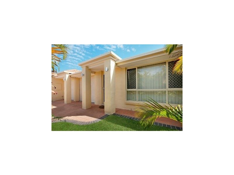 9 Campion Drive, North Lakes QLD 4509