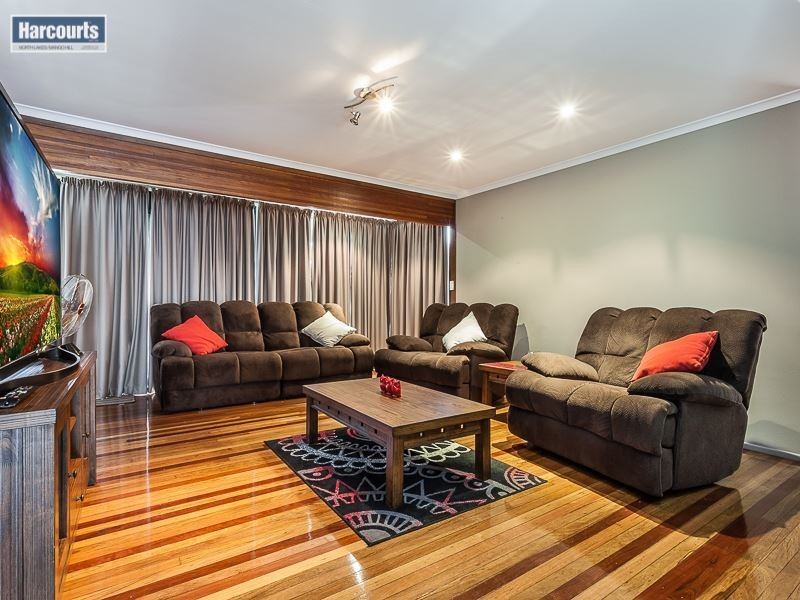 19 Penson Court, Kallangur QLD 4503