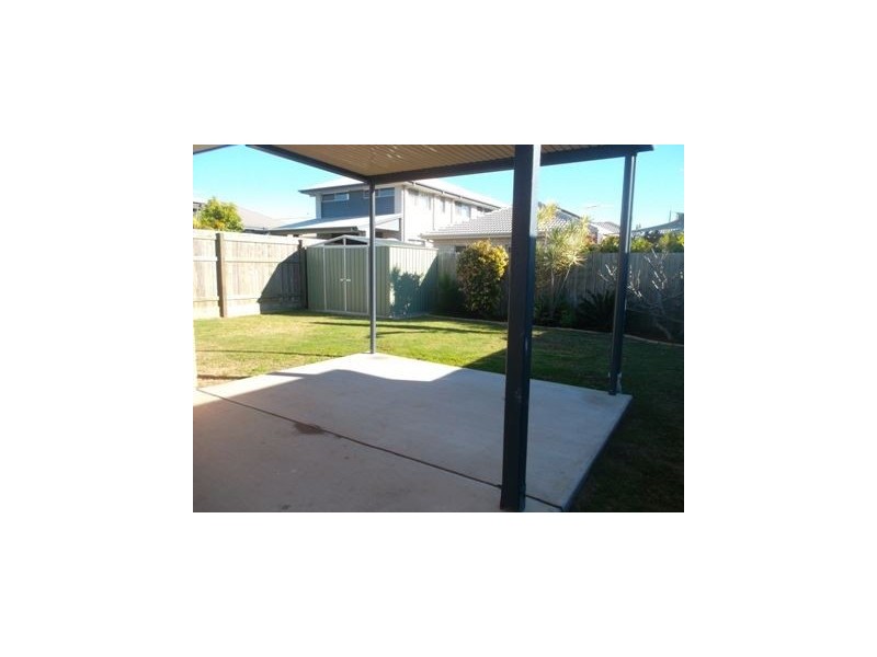 5 Dingo Street, North Lakes QLD 4509
