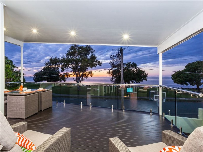 3 Second Avenue, Scarborough QLD 4020