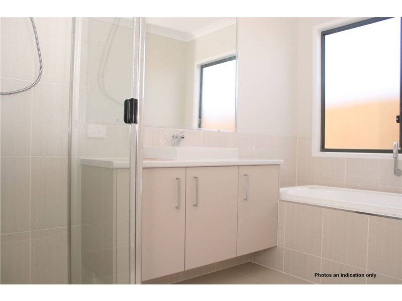 4 Tamar Circuit, North Lakes QLD 4509