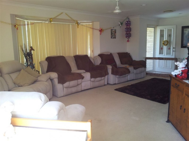 17 Mariner Boulevard, Deception Bay QLD 4508