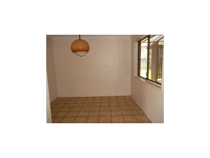 12 Valiant Crescent, Strathpine QLD 4500