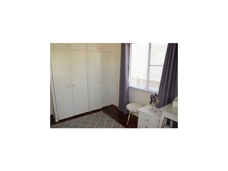 72 Turner Street, Scarborough QLD 4020