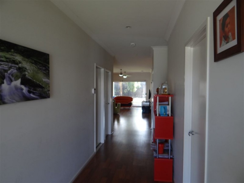 20 Freeman Street, North Lakes QLD 4509