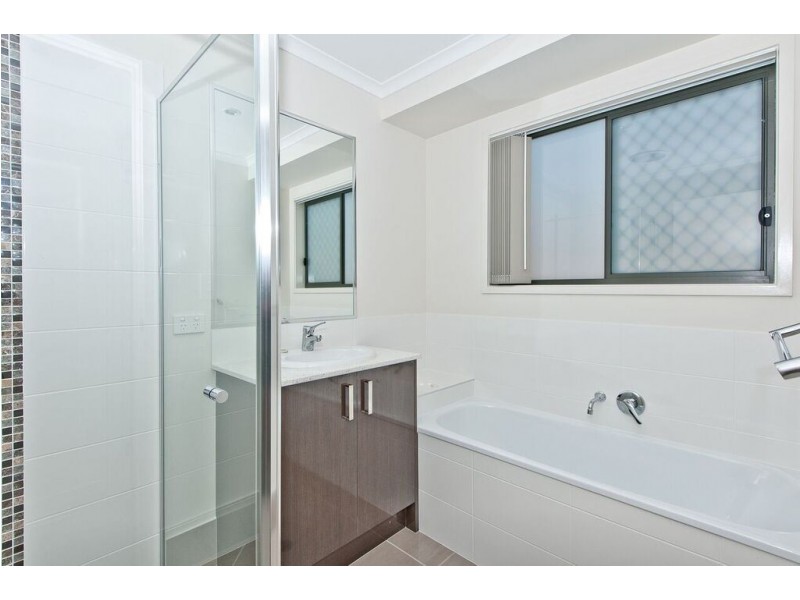 26 Monitor Avenue, Dakabin QLD 4503