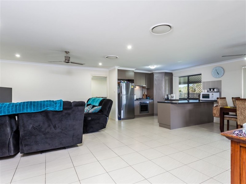 116 Summerfields Drive, Caboolture QLD 4510