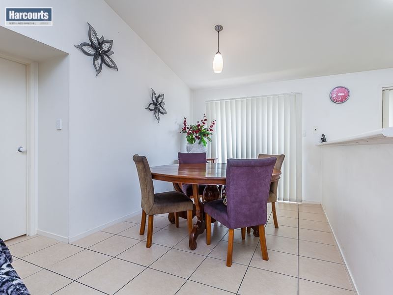 10 Dotterel Crescent, North Lakes QLD 4509