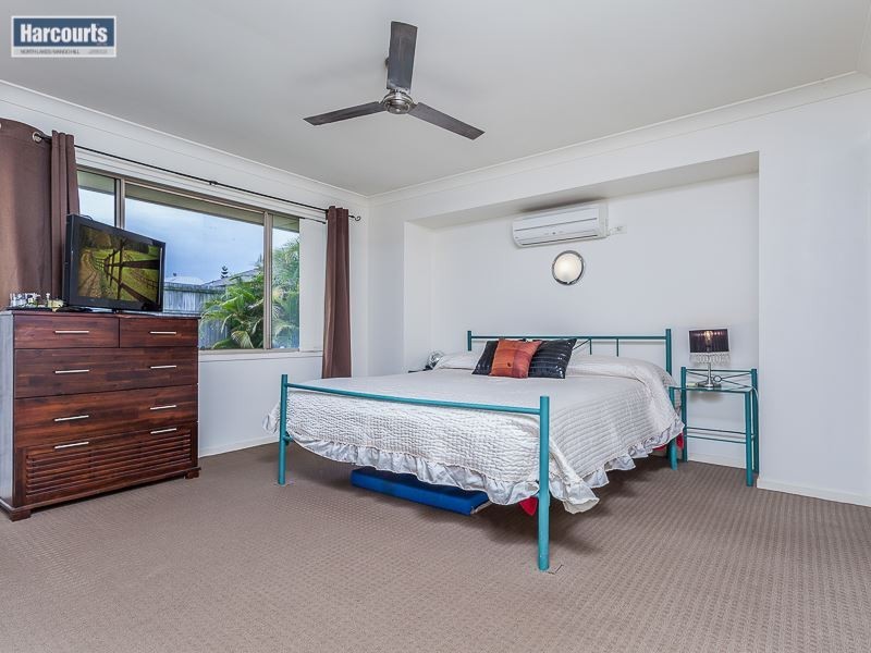 10 Dotterel Crescent, North Lakes QLD 4509