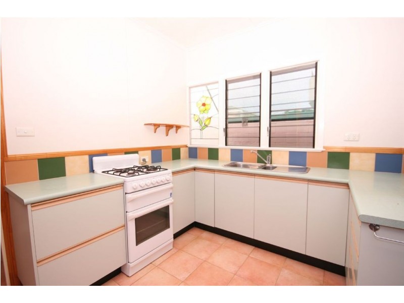 34 Rock Street, Scarborough QLD 4020