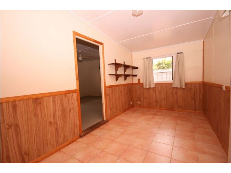 34 Rock Street, Scarborough QLD 4020