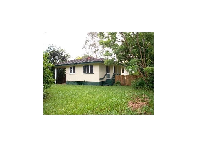 19 Myles Street, Lawnton QLD 4501