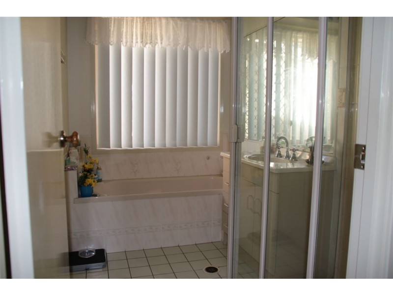 7 Glenbrae Court, Petrie QLD 4502