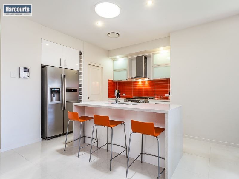 6 Forrestal Circuit, North Lakes QLD 4509