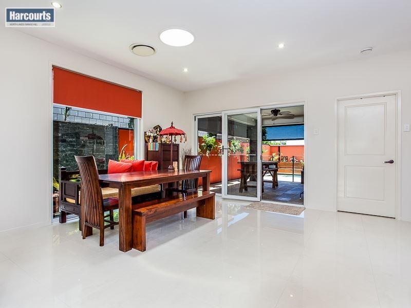 6 Forrestal Circuit, North Lakes QLD 4509