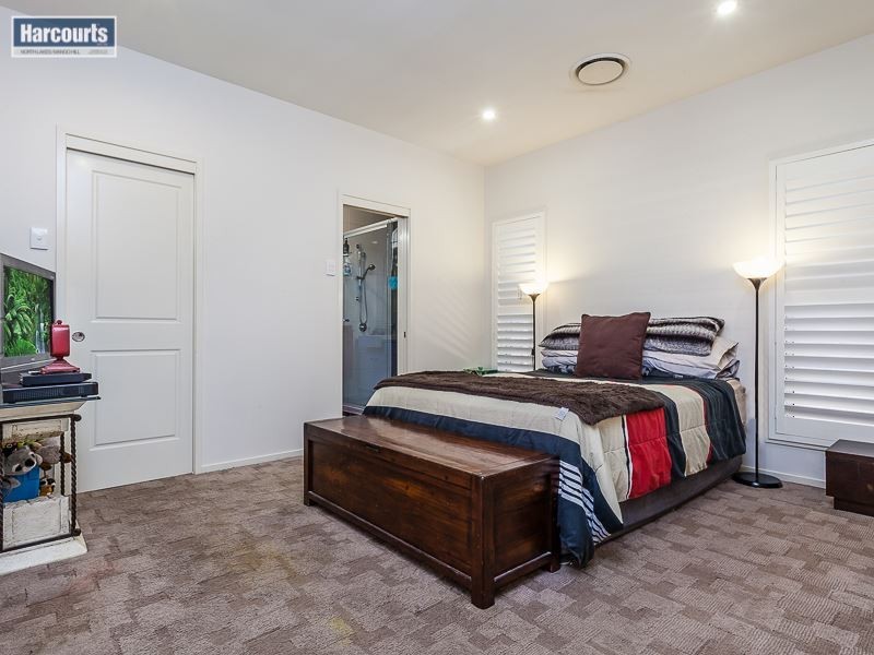 6 Forrestal Circuit, North Lakes QLD 4509
