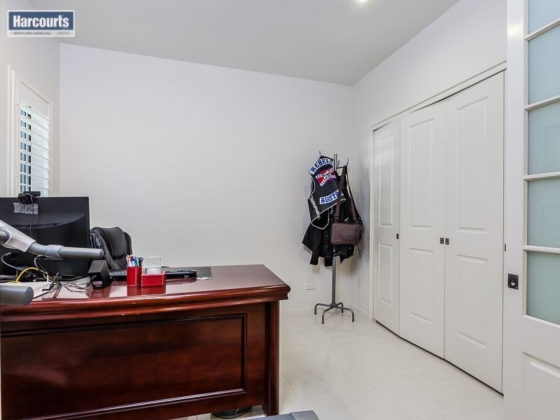 6 Forrestal Circuit, North Lakes QLD 4509