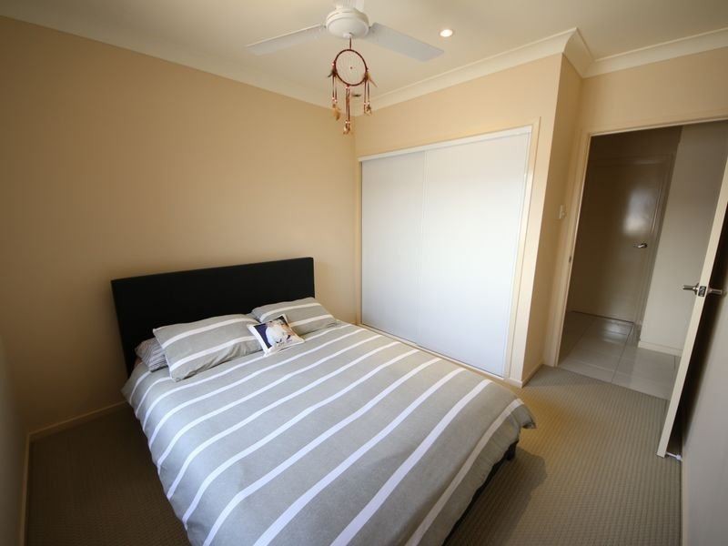 38 Manhattan Crescent, North Lakes QLD 4509