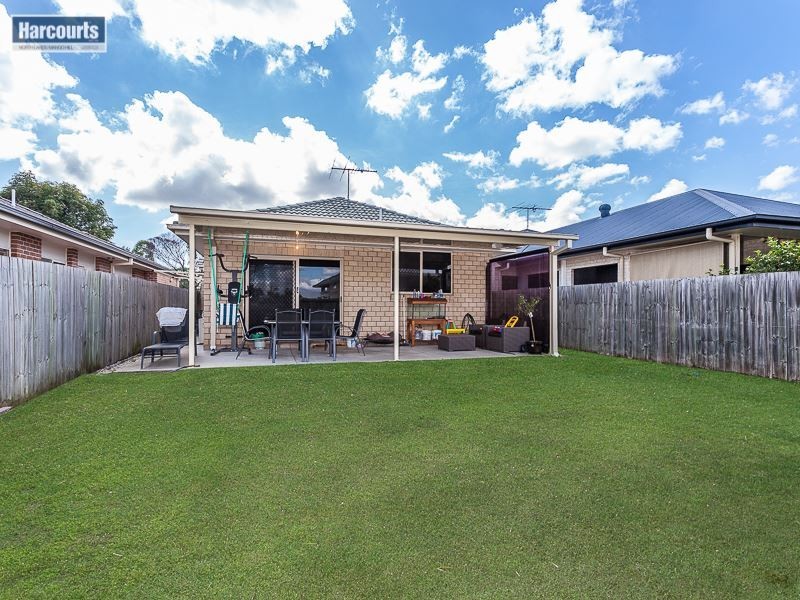 25 Kurrajong Circuit, North Lakes QLD 4509
