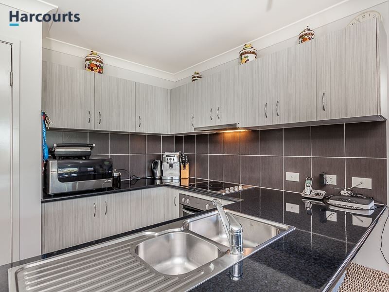 15 Moonie Crescent, North Lakes QLD 4509