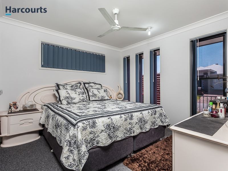 15 Moonie Crescent, North Lakes QLD 4509