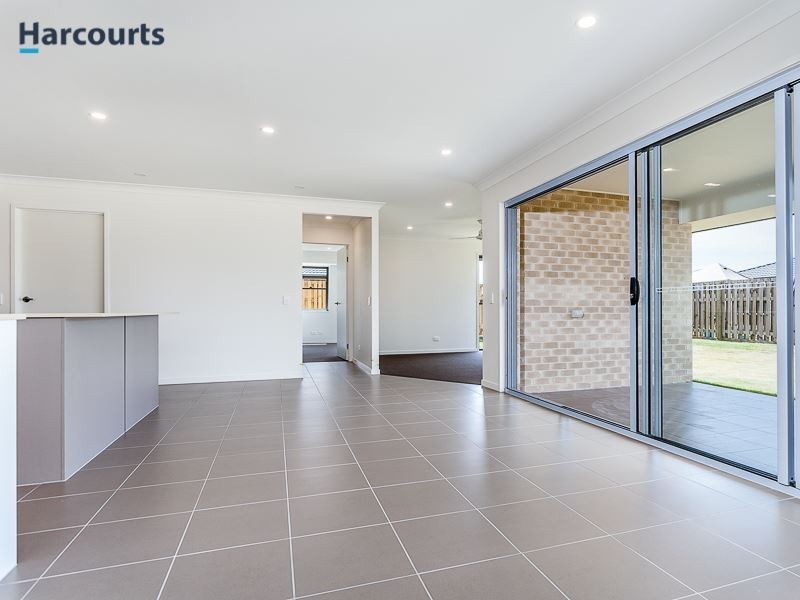 55 Feltham Circuit, Burpengary QLD 4505