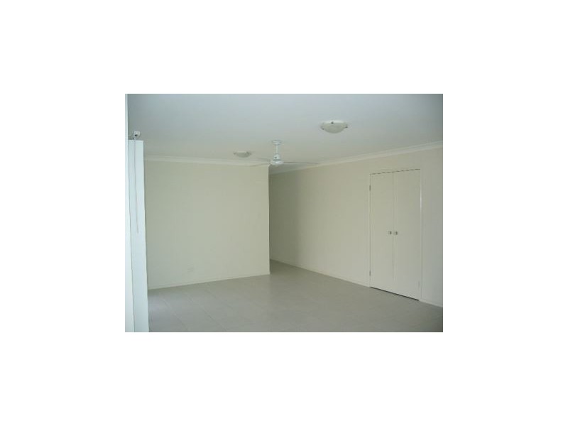 35 Maidenhair Drive, Narangba QLD 4504