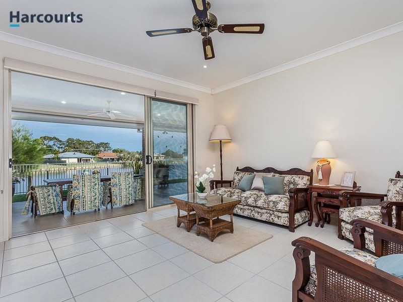 6 Apollo Crescent, Beachmere QLD 4510