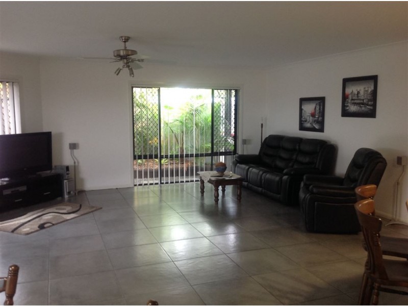 9 Madison Avenue, North Lakes QLD 4509