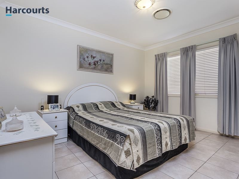 39 Central Lakes Drive, Caboolture QLD 4510