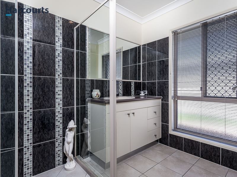 39 Central Lakes Drive, Caboolture QLD 4510