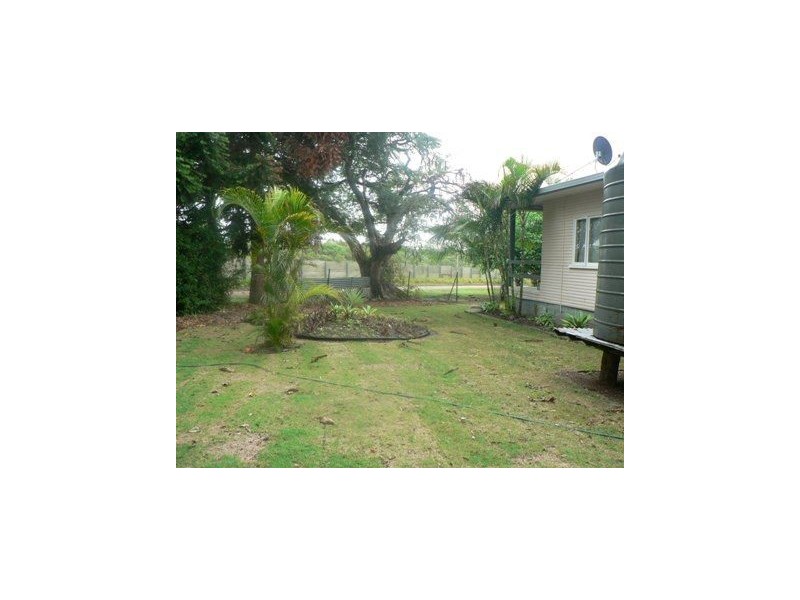 12 Kerr Road East, North Lakes QLD 4509