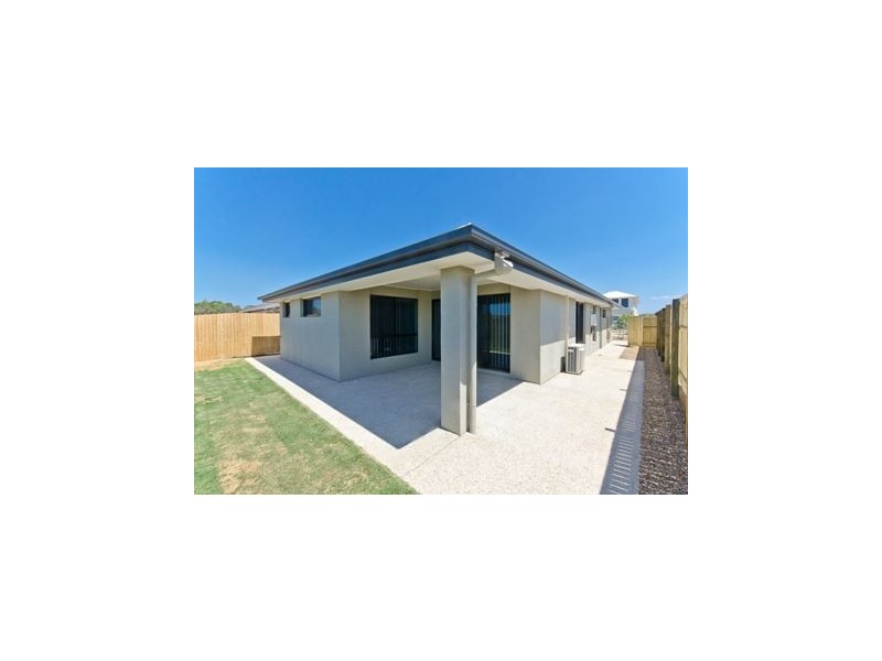 13 Ravensbourne court, North Lakes QLD 4509