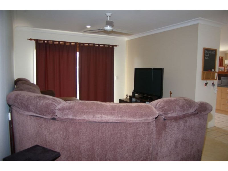 3 Sapphire Close, Griffin QLD 4503