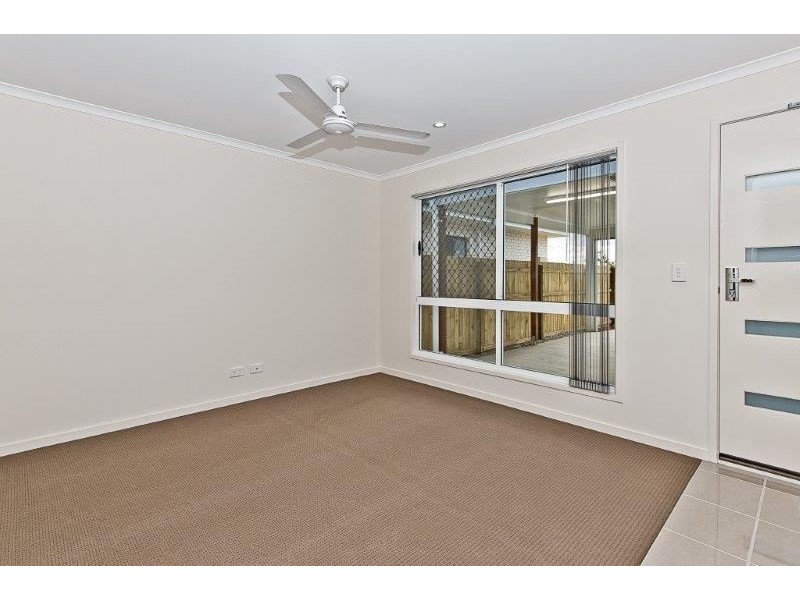 2/10 Mint Crescent, Griffin QLD 4503
