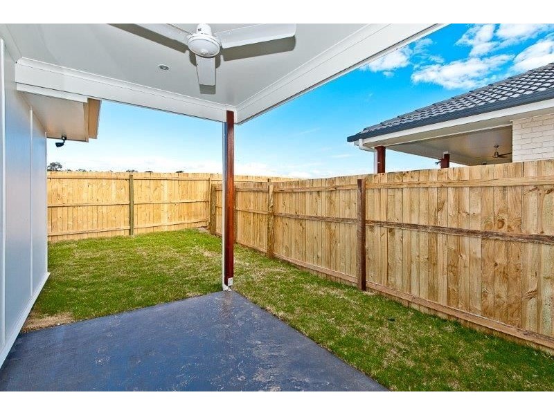 2/10 Mint Crescent, Griffin QLD 4503