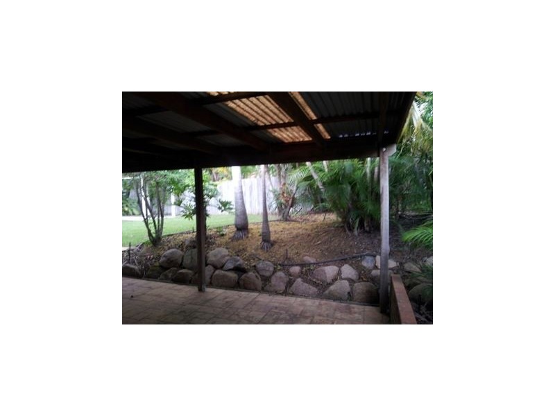 101 Rue Montaigne, Petrie QLD 4502