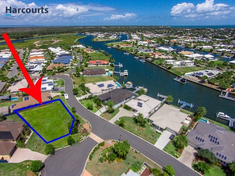69 Raptor Parade, Banksia Beach QLD 4507