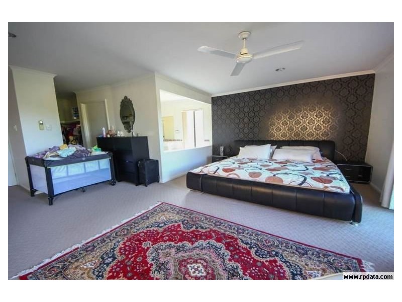 4 Abbot Street, North Lakes QLD 4509