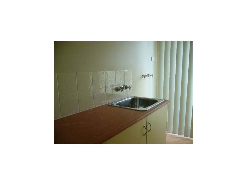 8 Dingo Street, North Lakes QLD 4509